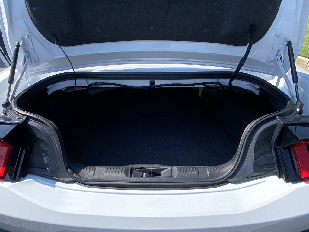 Certified 2025 Ford Mustang Premium RWD image 10