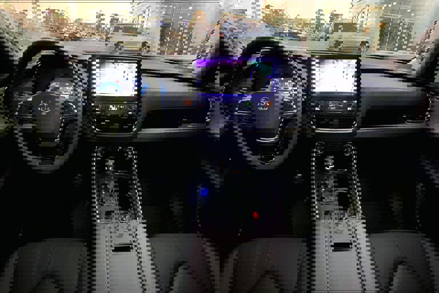 Used 2025 Toyota Grand Highlander FWD image 15