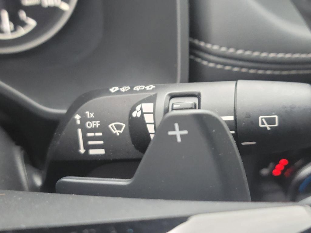 Used 2023 Nissan Rogue SV w/ SV Premium B Package AWD/4WD image 31
