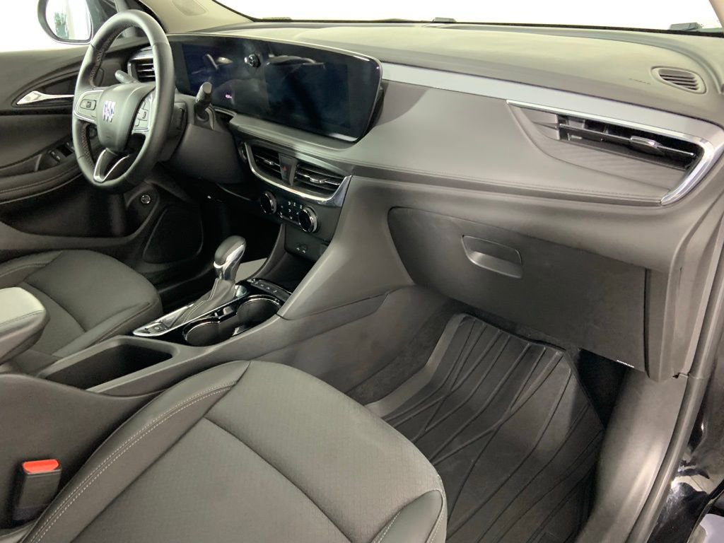 Used 2025 Buick Encore GX Preferred w/ Comfort Package image 15