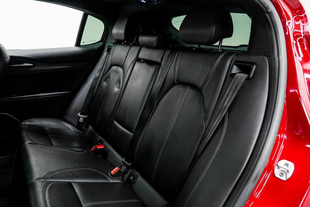 Used 2022 Alfa Romeo Stelvio Ti image 37