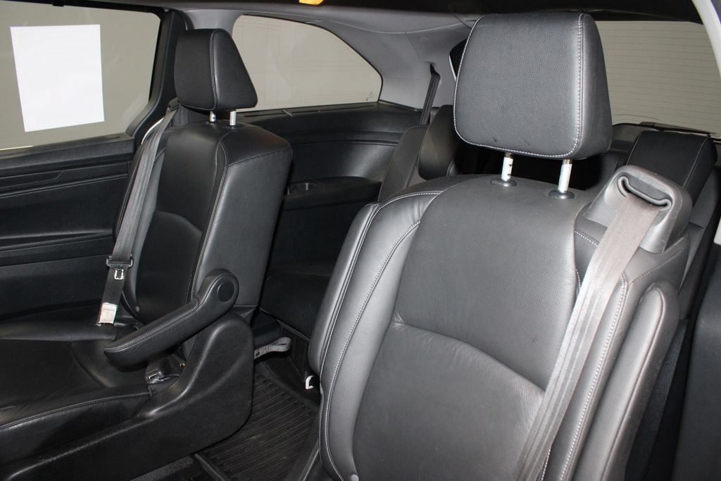 Used 2023 Honda Odyssey Touring image 23
