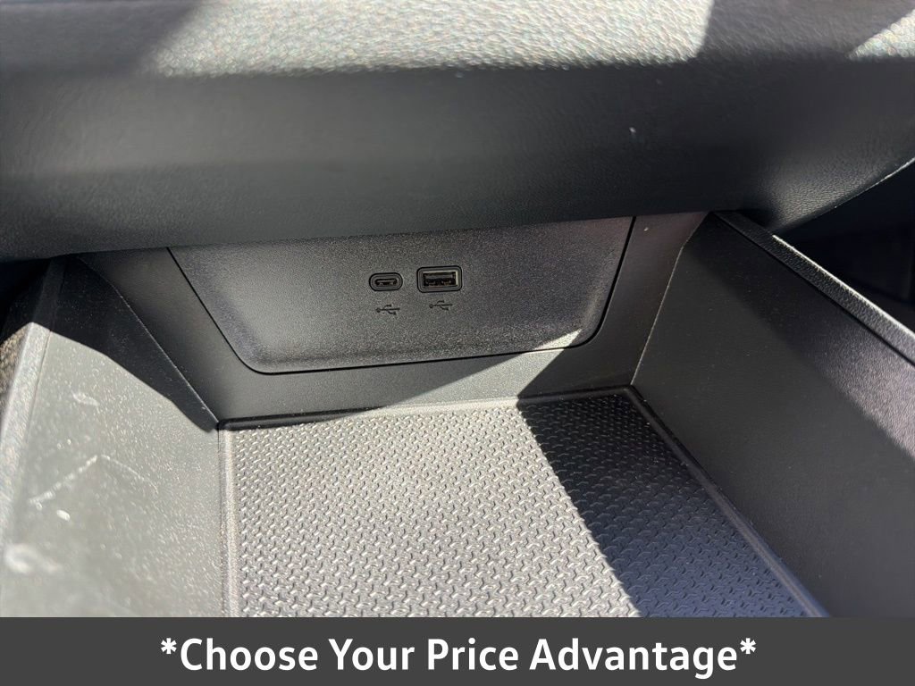 Used 2026 Chevrolet Equinox LT w/ LPO, Floor Liner Package image 57