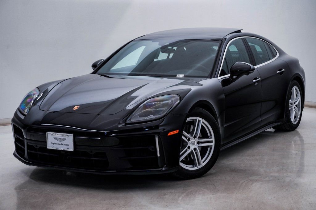 Used 2025 Porsche Panamera 4 image 3
