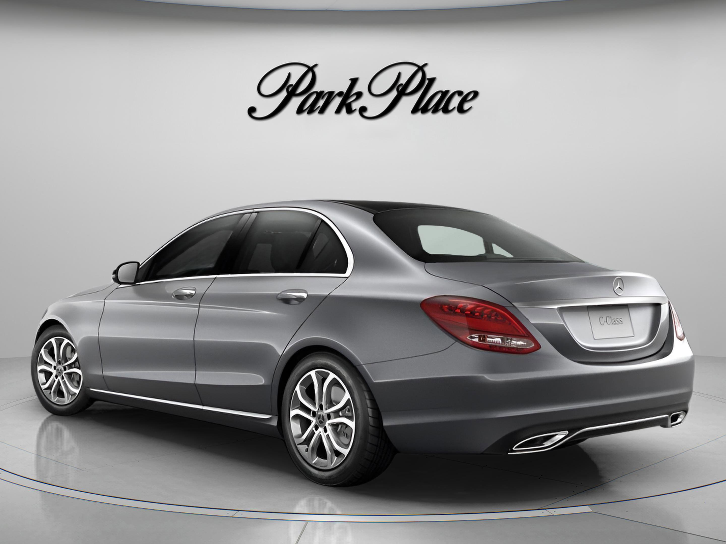 Used 2018 Mercedes-Benz C 300 4MATIC Sedan image 12