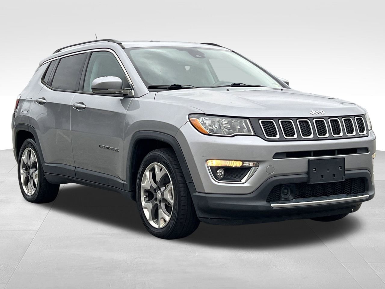 Used 2021 Jeep Compass Limited image 30