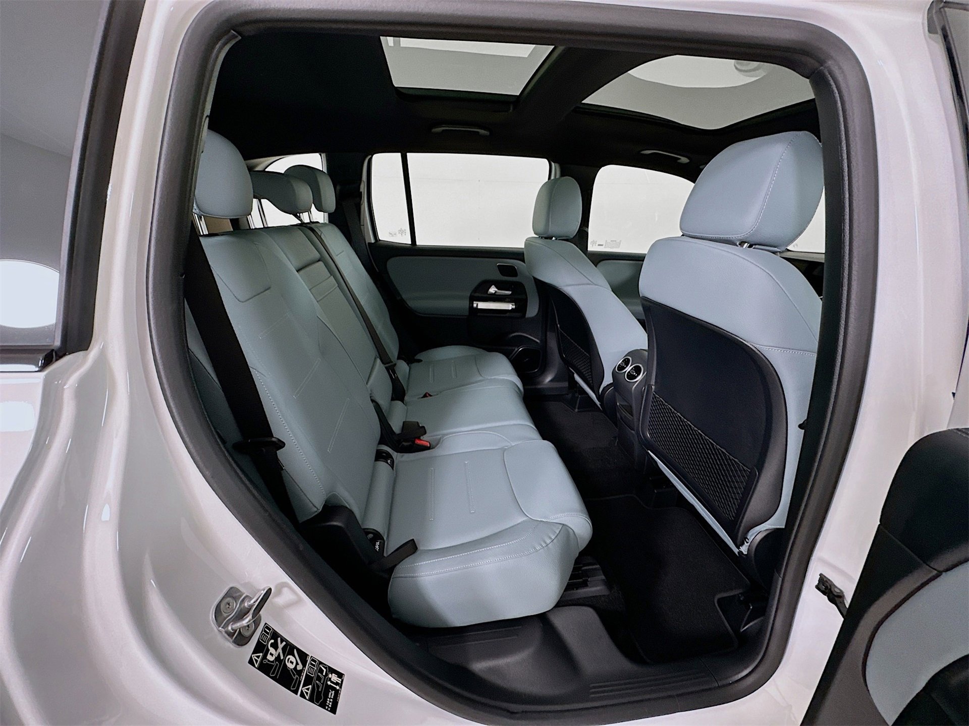 New 2026 Mercedes-Benz GLB 35 AMG 4MATIC image 31