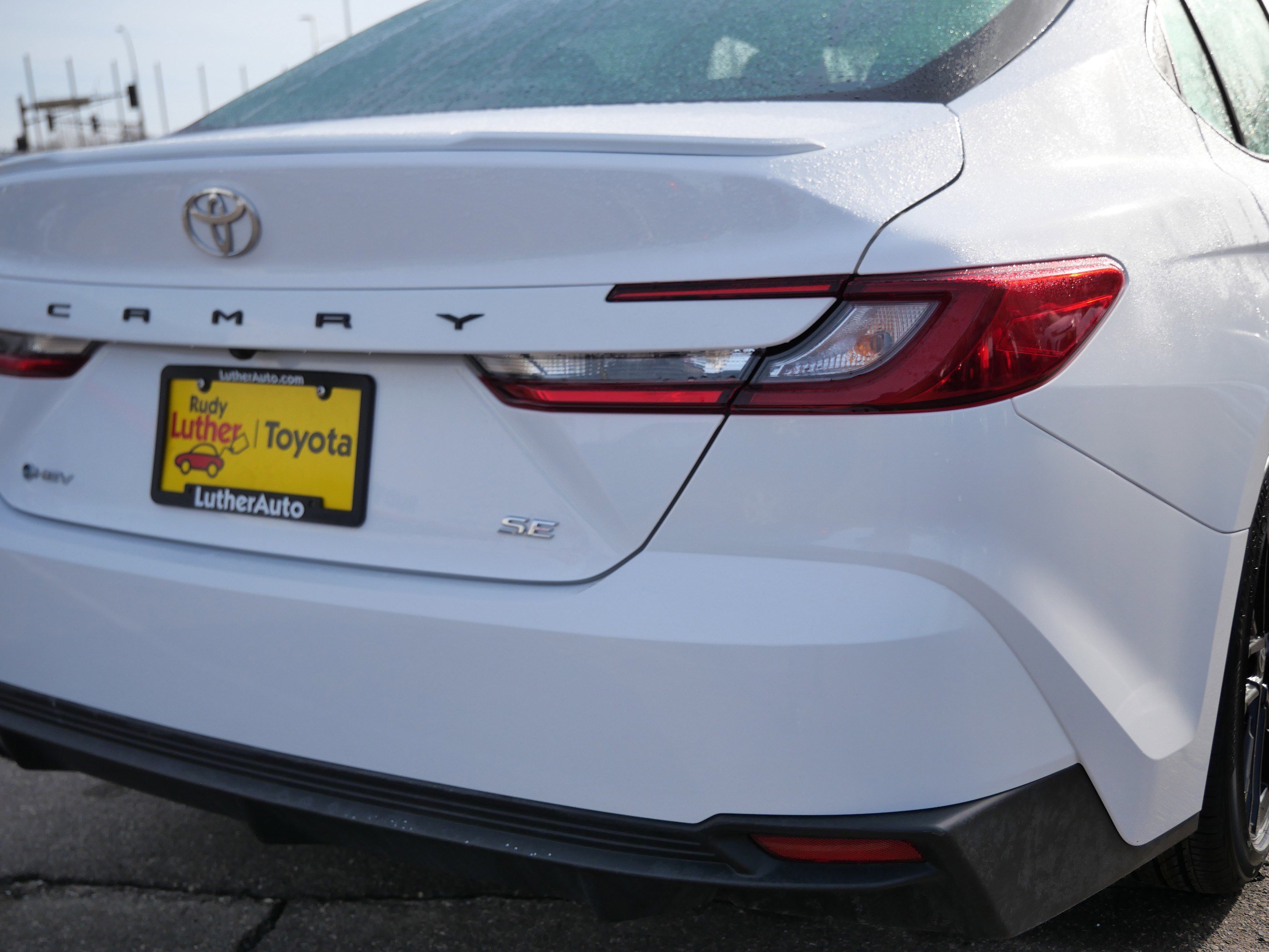 Certified 2025 Toyota Camry SE image 17