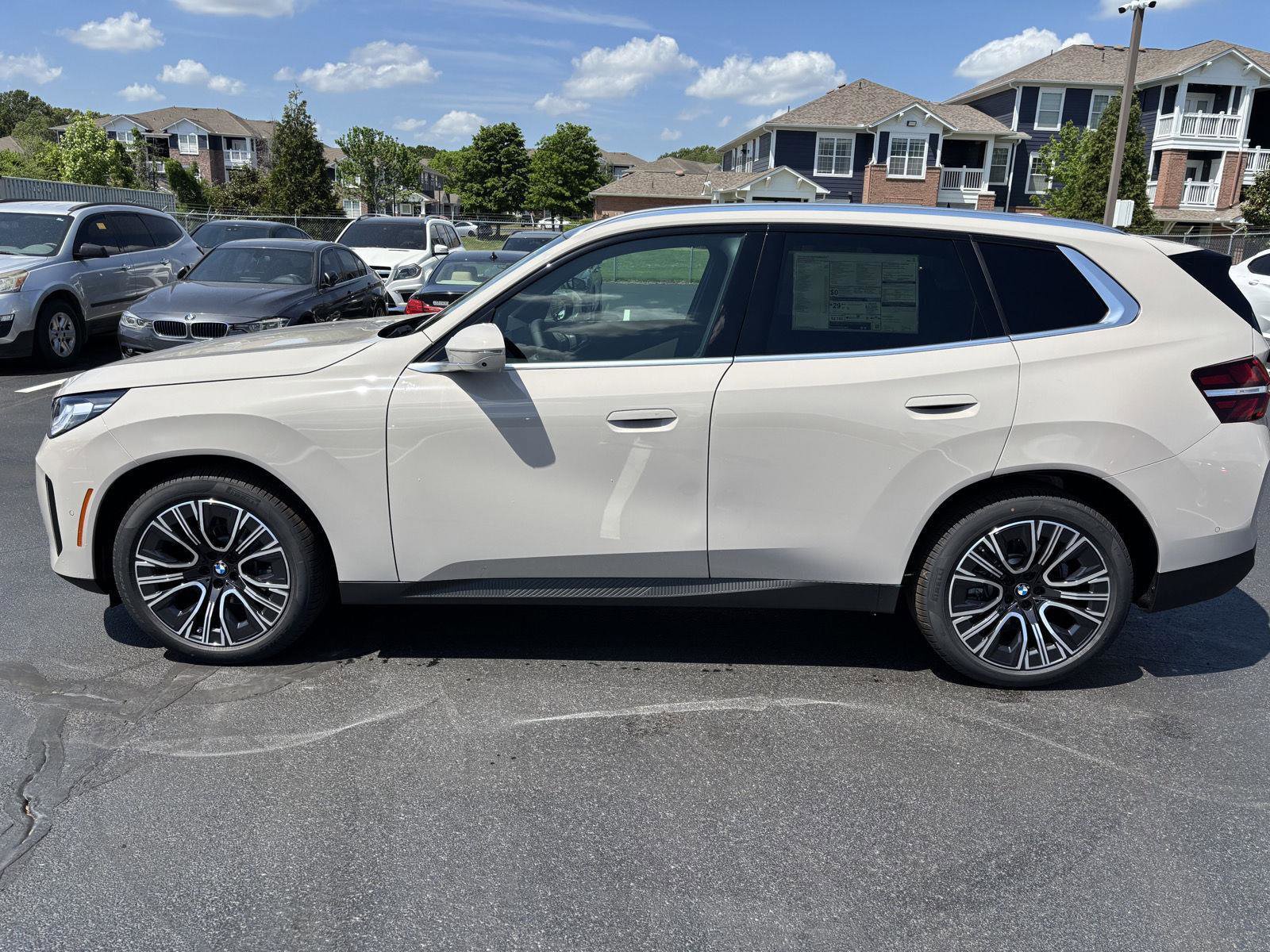 New 2026 BMW X3 xDrive30 w/ Premium Package image 2