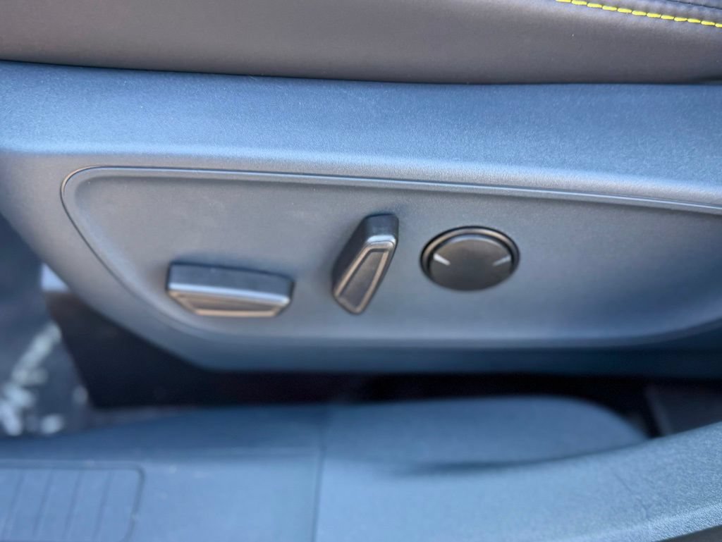 New 2026 Ford Maverick Lobo AWD/4WD image 19