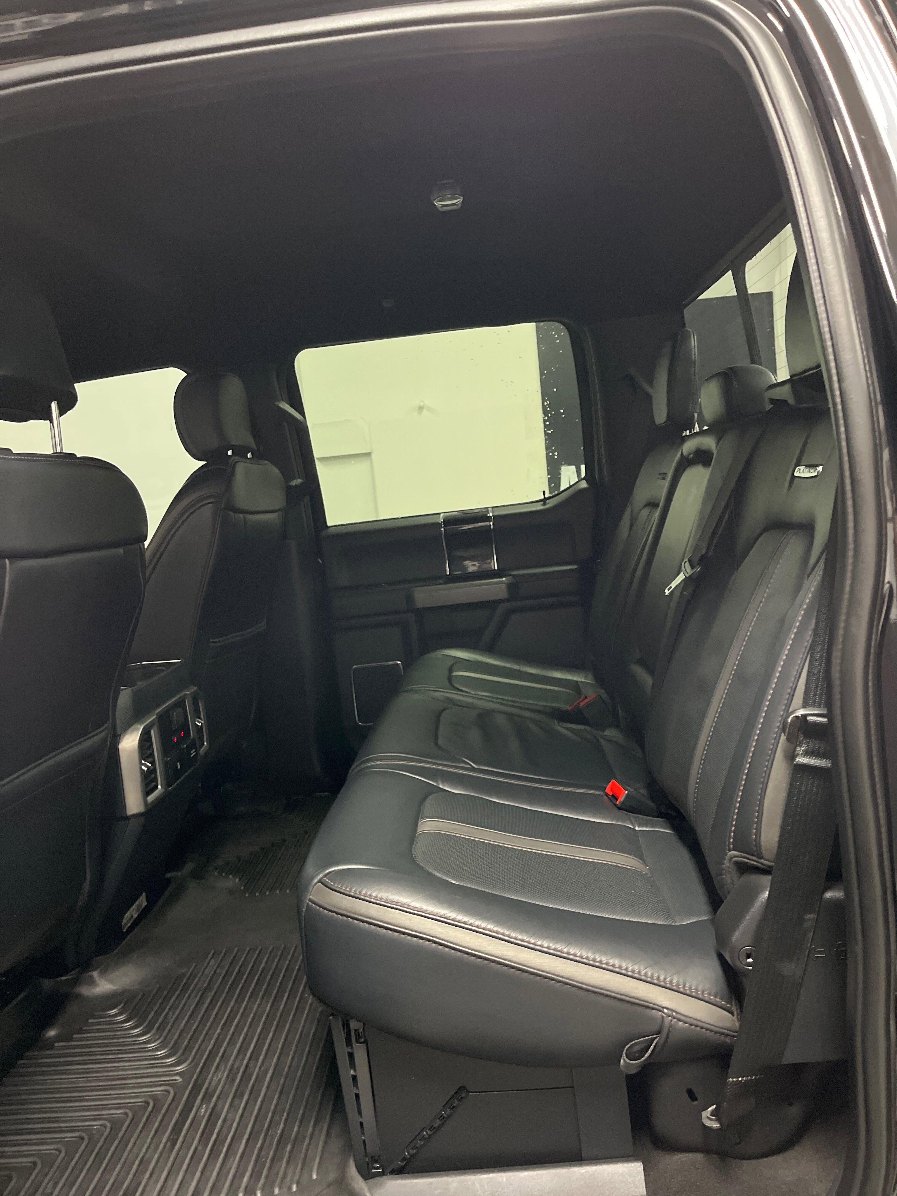 Used 2022 Ford F350 Platinum w/ FX4 Off-Road Package image 27