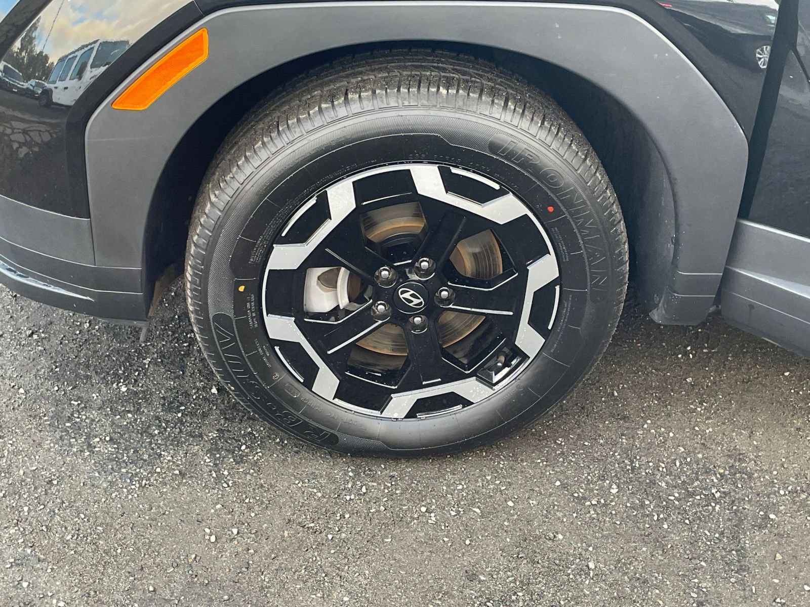 Used 2025 Hyundai Santa Fe SEL image 32