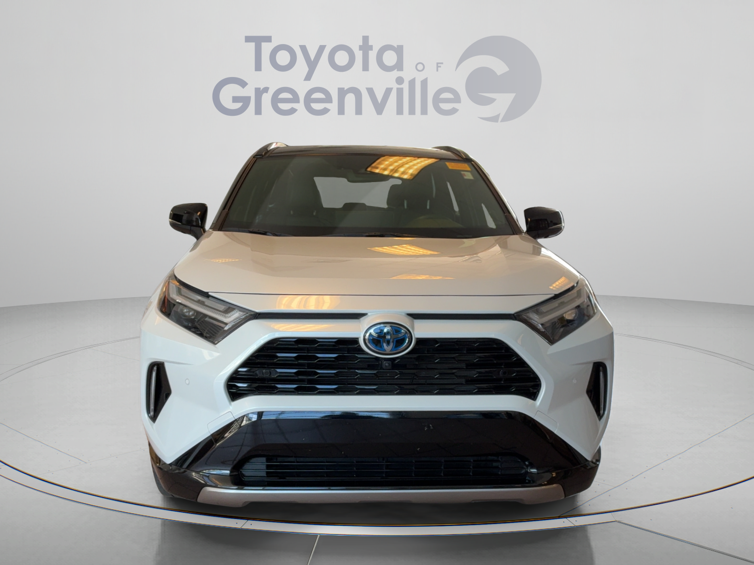 Used 2024 Toyota RAV4 XSE w/ Advanced Technology Package AWD/4WD image 9