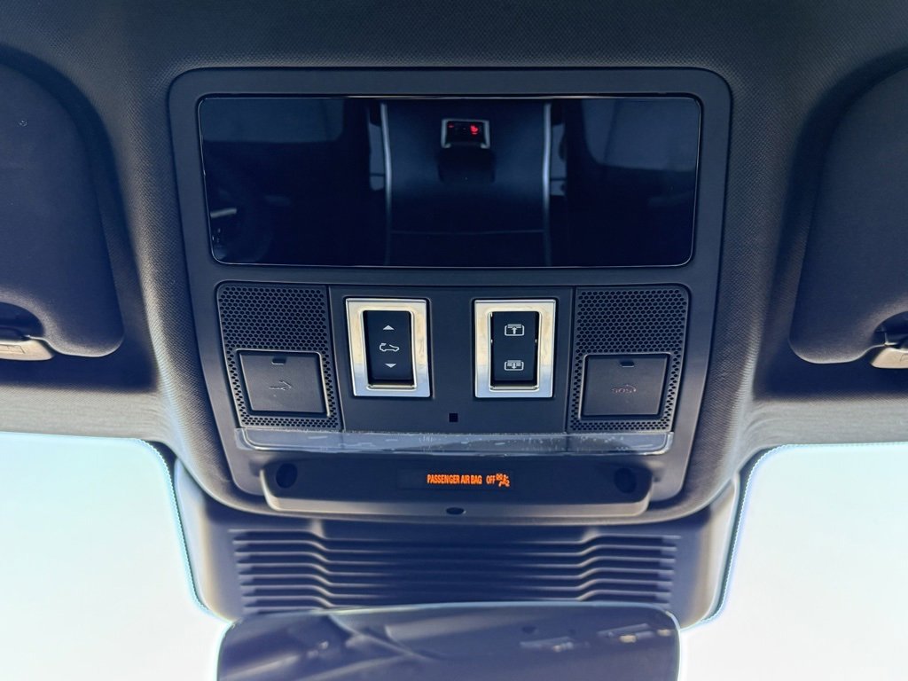 Certified 2026 Land Rover Range Rover Evoque Dynamic SE image 28