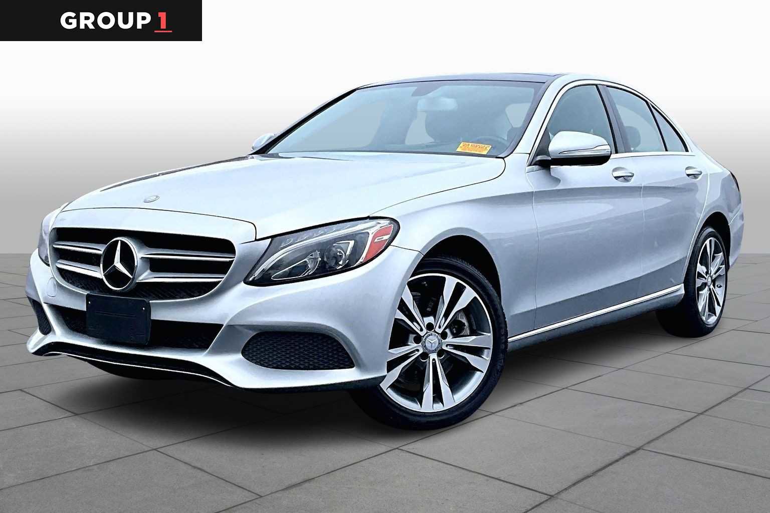 Used 2015 Mercedes-Benz C 300 4MATIC Sedan image 1