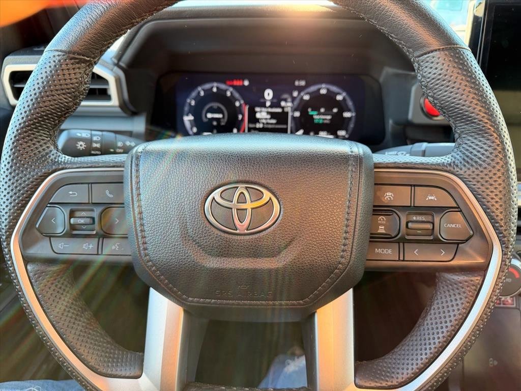 Used 2024 Toyota Tacoma TRD Off-Road w/ TRD Off Road Upgrade Package image 15