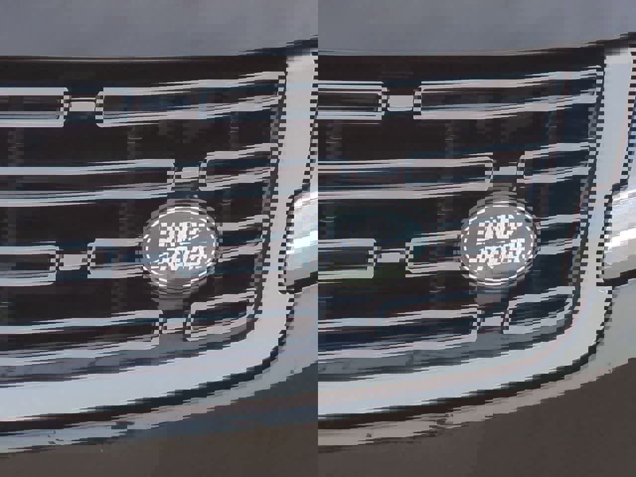 Used 2023 Land Rover Range Rover Sport SE image 11