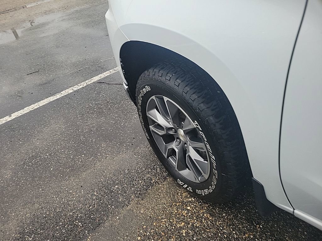 Used 2021 Chevrolet Silverado 1500 LT image 20