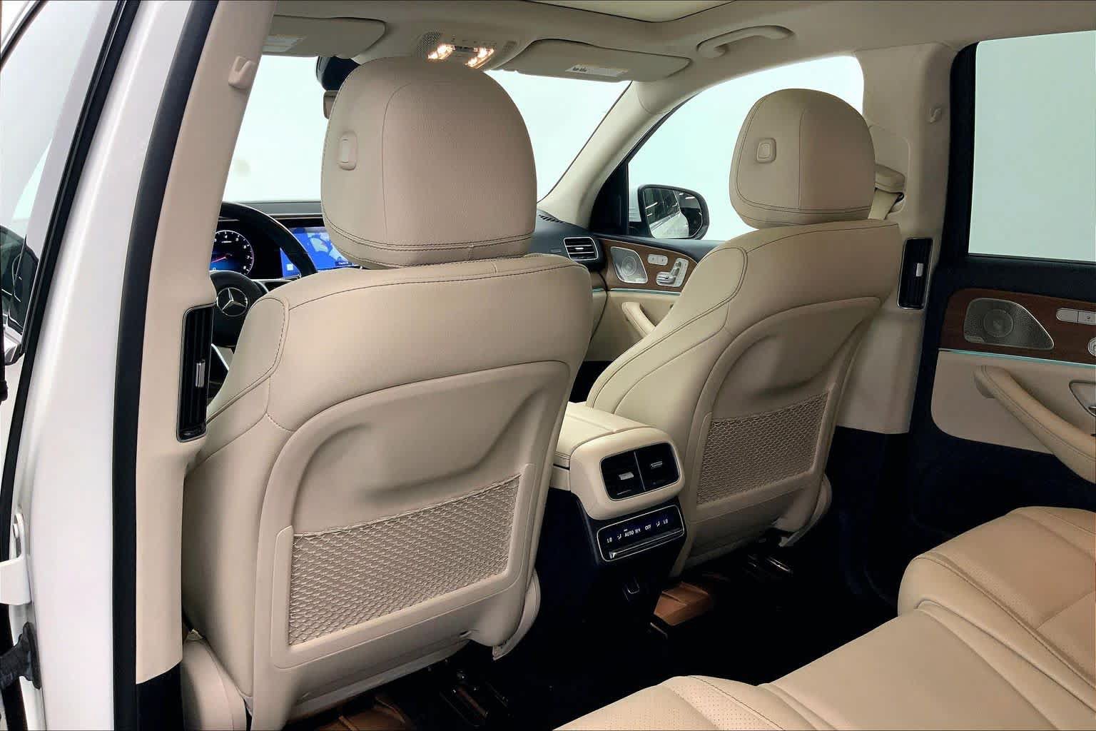 Certified 2021 Mercedes-Benz GLS 450 4MATIC image 16