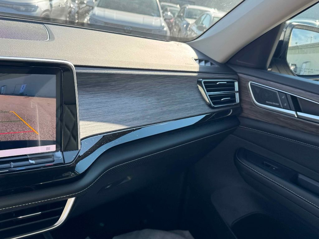 New 2026 Volkswagen Atlas SEL Premium R-Line image 18