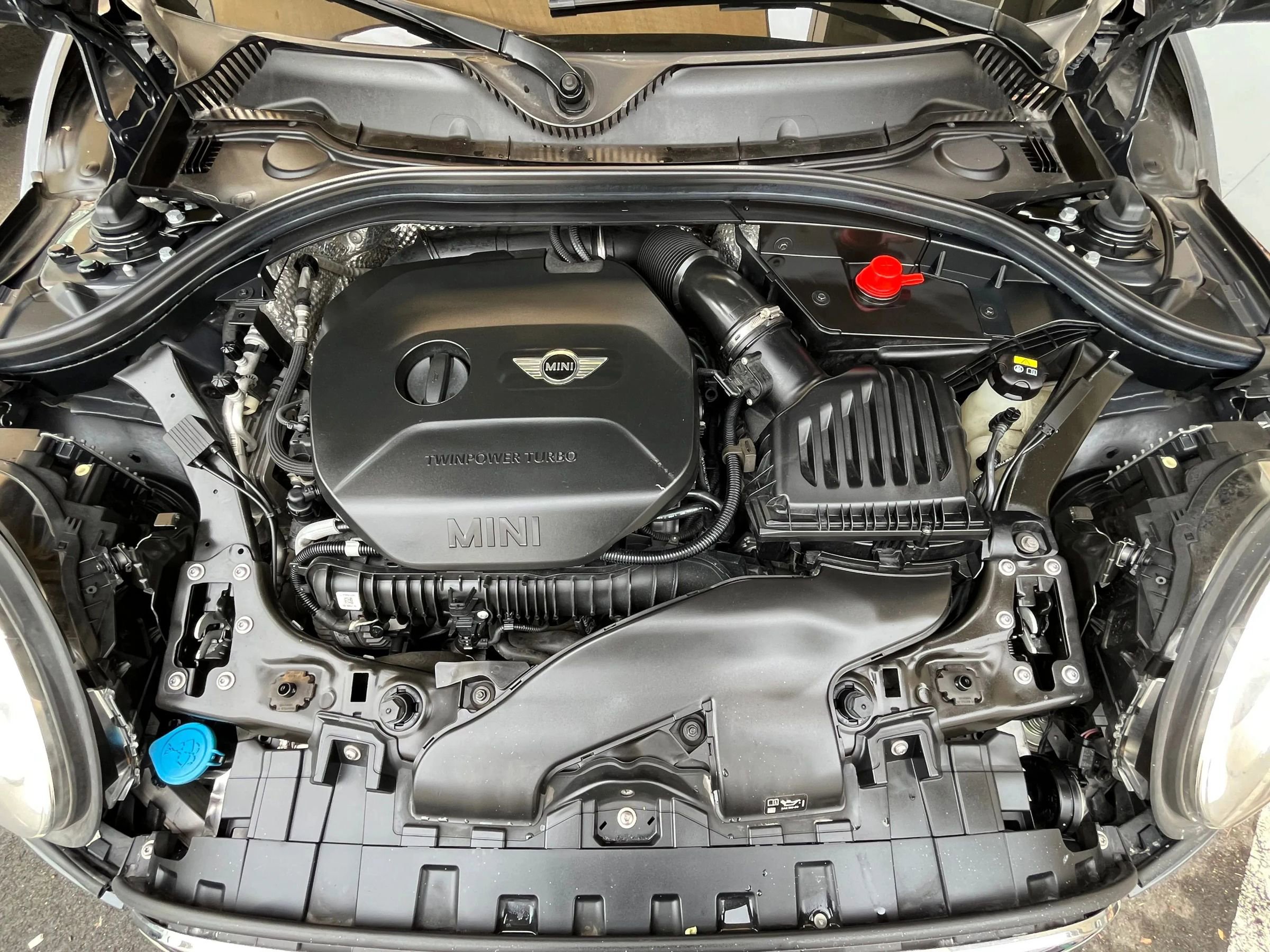 Used 2016 MINI Cooper Clubman S image 23