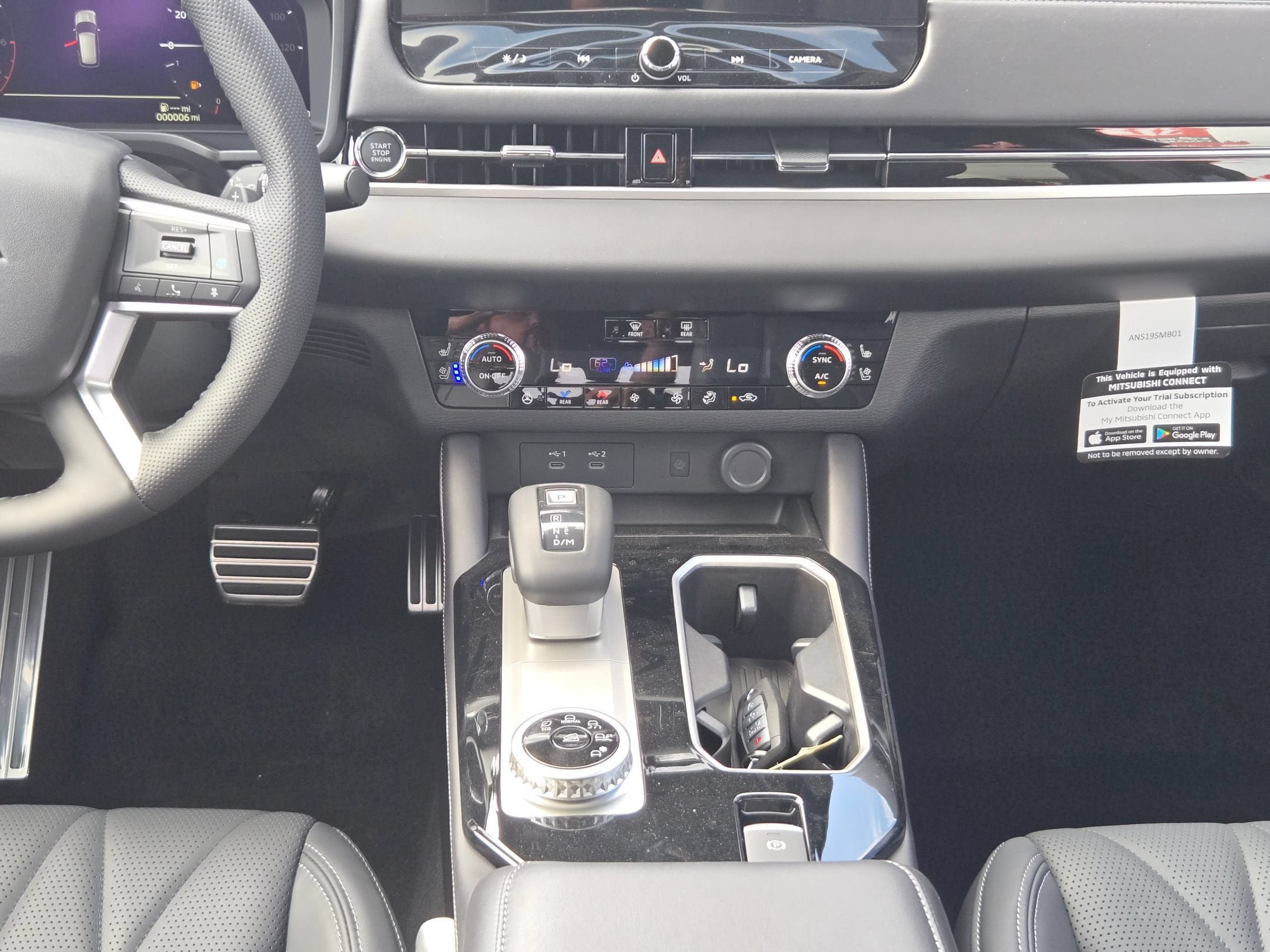 New 2026 Mitsubishi Outlander SEL Black Edition FWD image 18