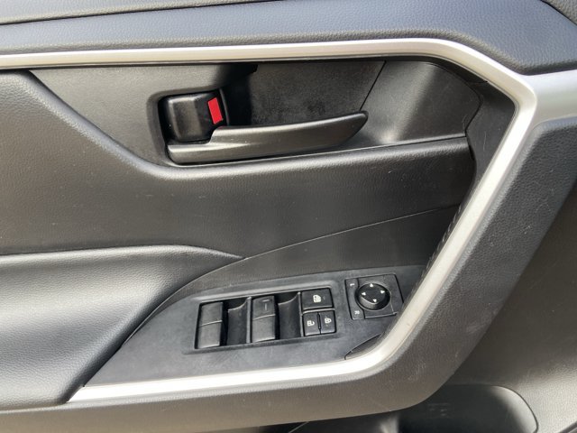 Used 2023 Toyota RAV4 LE AWD/4WD image 44