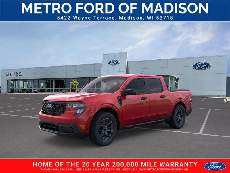 New 2025 Ford Maverick XLT w/ Equipment Group 301A