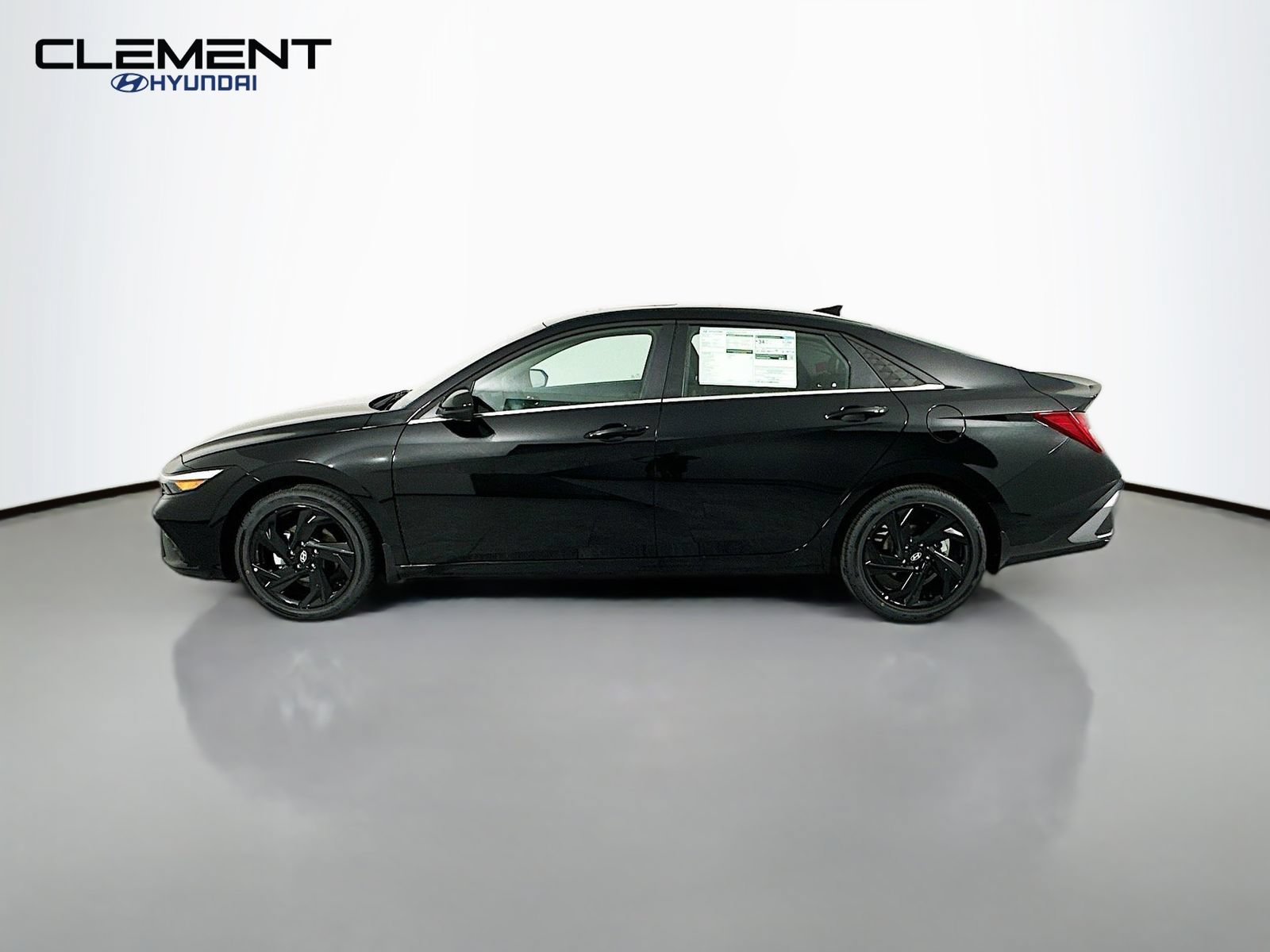 New 2026 Hyundai Elantra SEL Sport Premium FWD image 4
