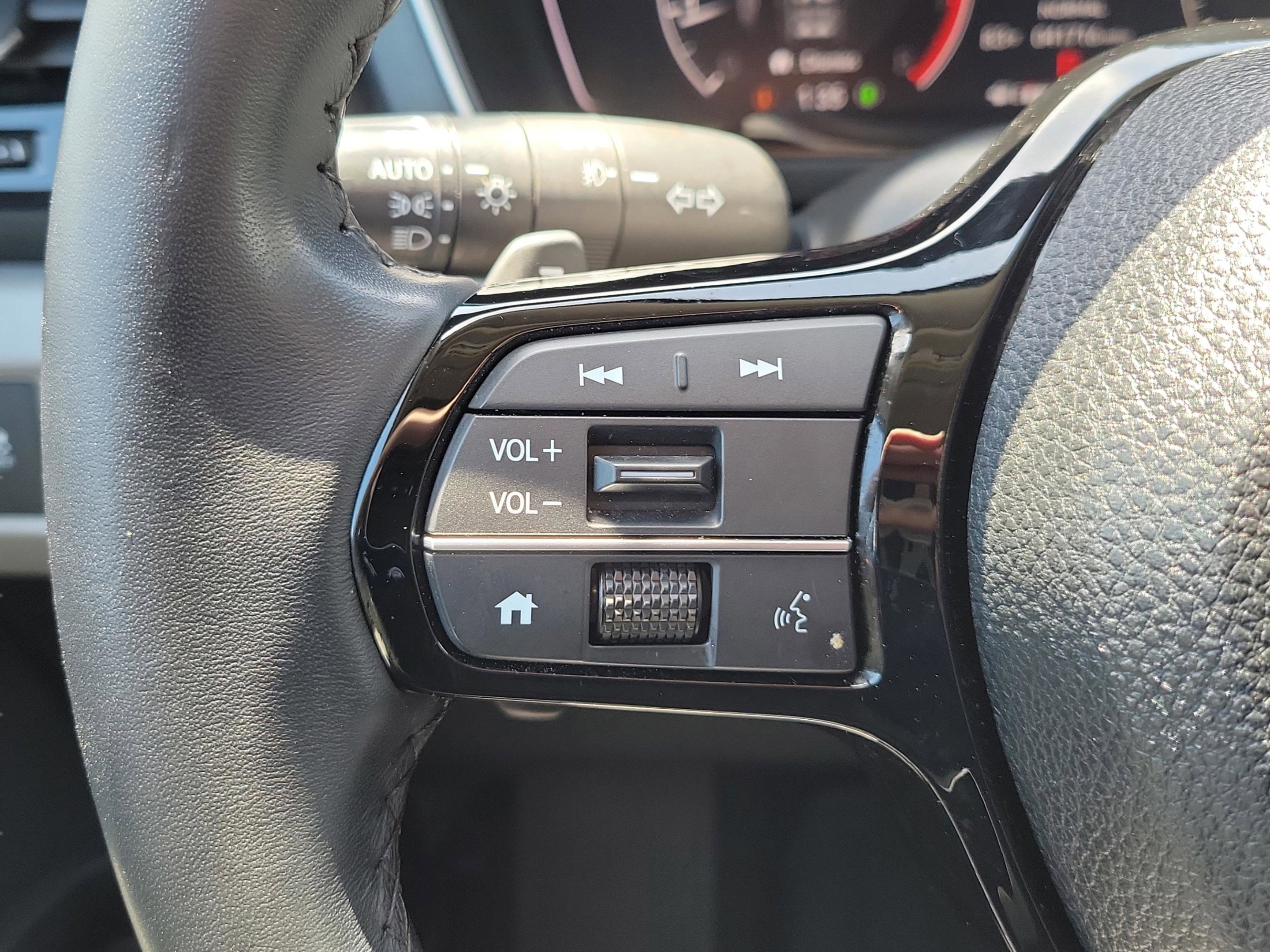 Used 2024 Honda Pilot EX-L image 29