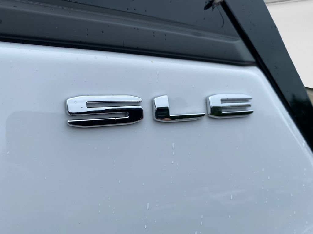 Certified 2023 GMC Terrain SLE w/ Driver Convenience Package AWD/4WD image 34