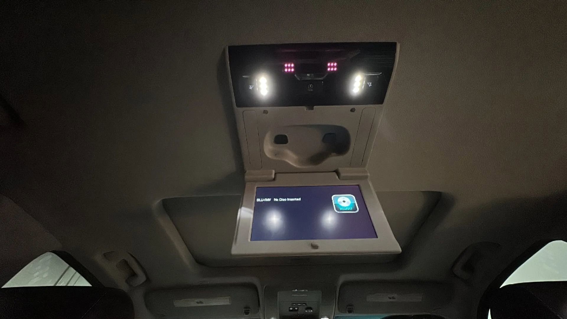 Used 2019 Chevrolet Tahoe Premier image 27