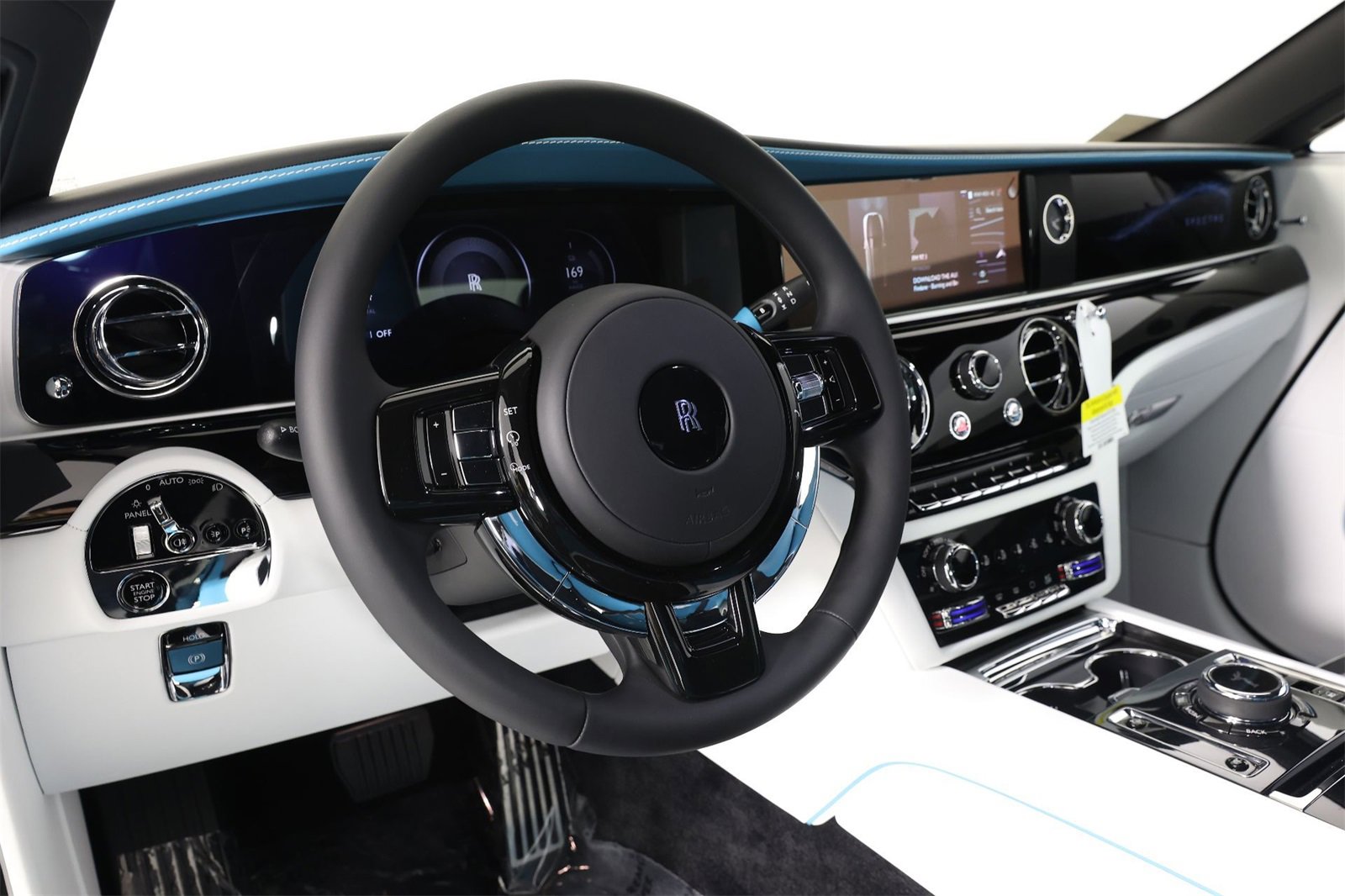 New 2025 Rolls-Royce Spectre w/ Spectre Launch Package image 4