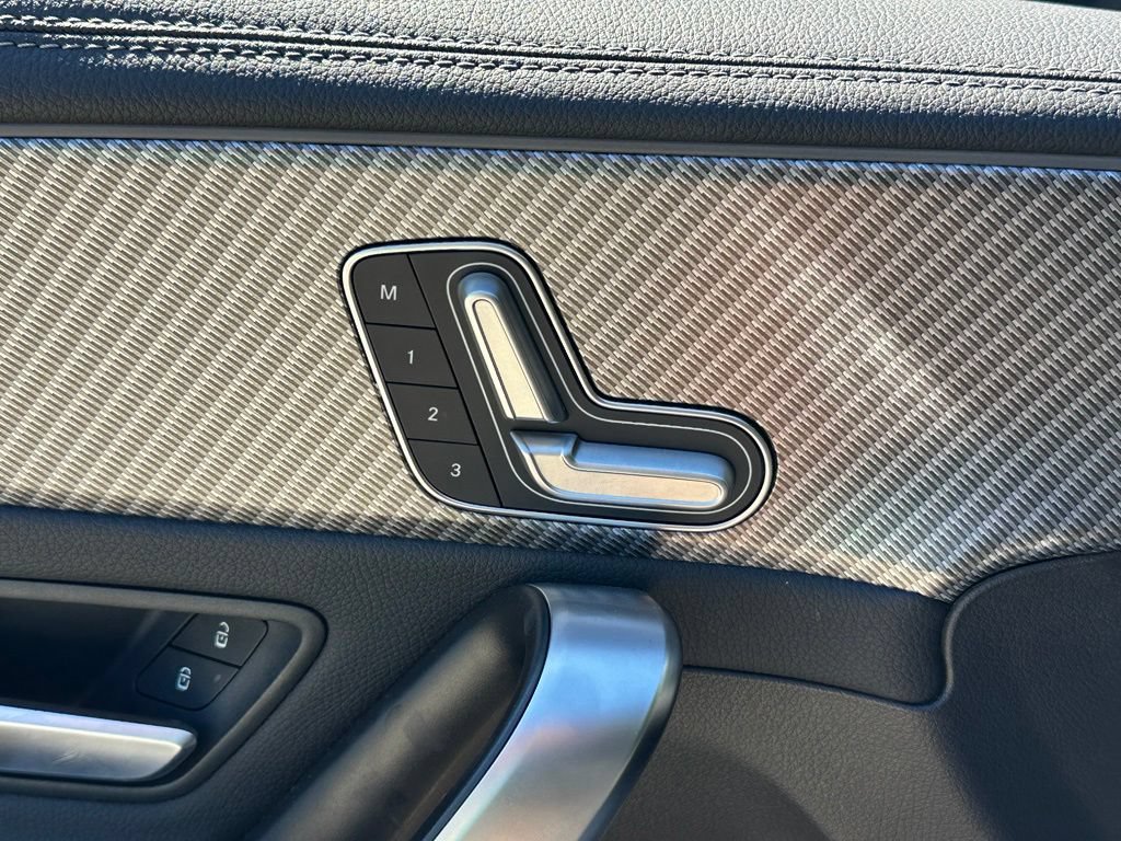 Used 2025 Mercedes-Benz CLA 250 4MATIC image 15