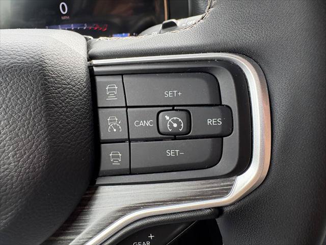 Certified 2024 Jeep Wagoneer Series II w/ Flexible Seating Group AWD/4WD image 21