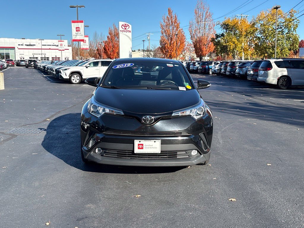 Certified 2019 Toyota C-HR Limited FWD image 9