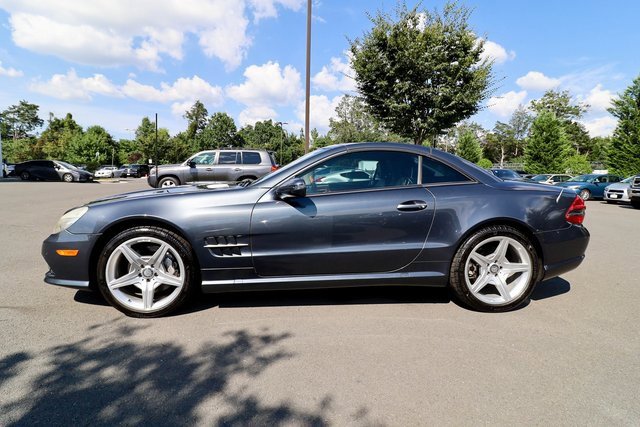 Used 2011 Mercedes-Benz SL 550 image 11