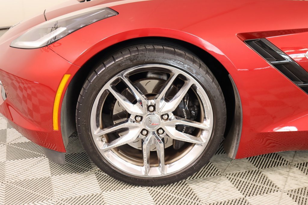 Used 2014 Chevrolet Corvette Stingray Coupe w/ 2LT Preferred Equipment Group image 15