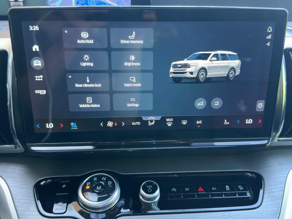Used 2025 Ford Expedition Platinum AWD/4WD image 45