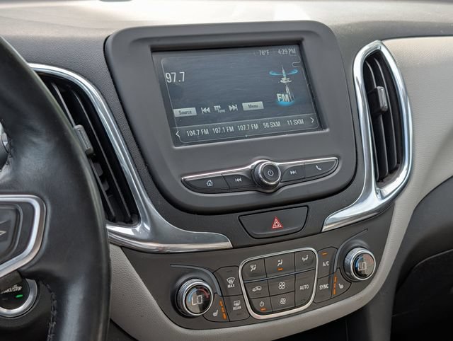 Used 2018 Chevrolet Equinox LT FWD image 18