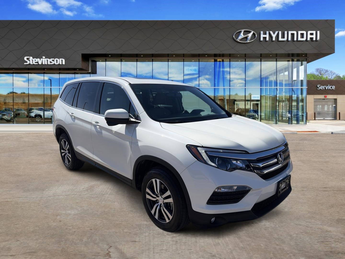 Used 2018 Honda Pilot EX-L image 3