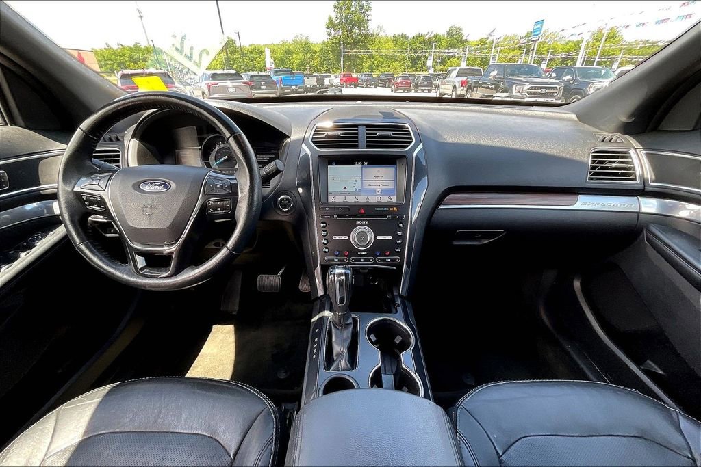 Used 2018 Ford Explorer Limited FWD image 14
