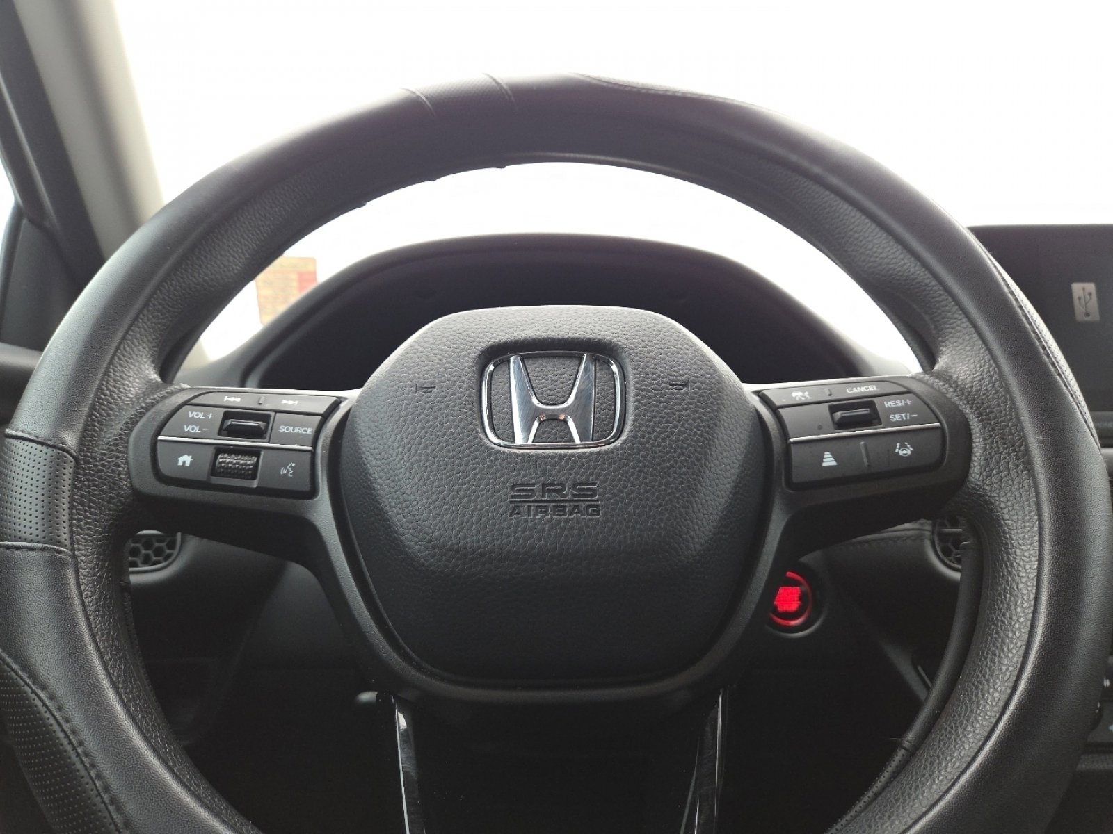 Used 2024 Honda HR-V LX image 25