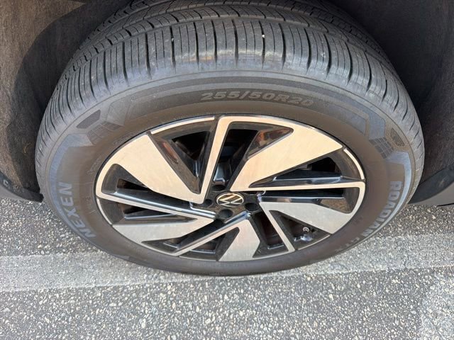 Used 2024 Volkswagen Atlas SE FWD image 5