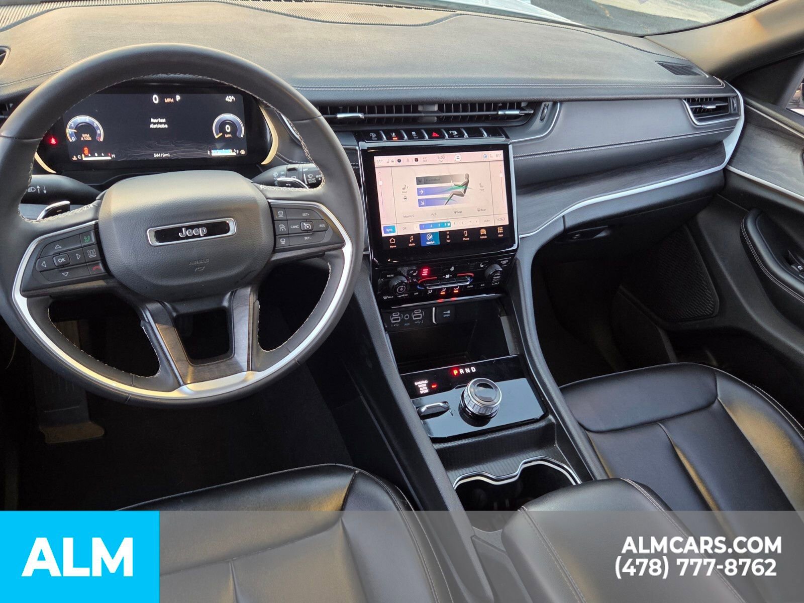 Used 2024 Jeep Grand Cherokee Limited image 7