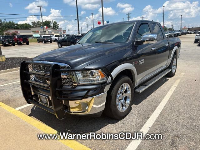 Used 2016 RAM 1500 Laramie w/ Convenience Group AWD/4WD image 3