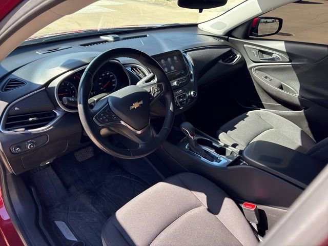 Used 2024 Chevrolet Malibu RS FWD image 13