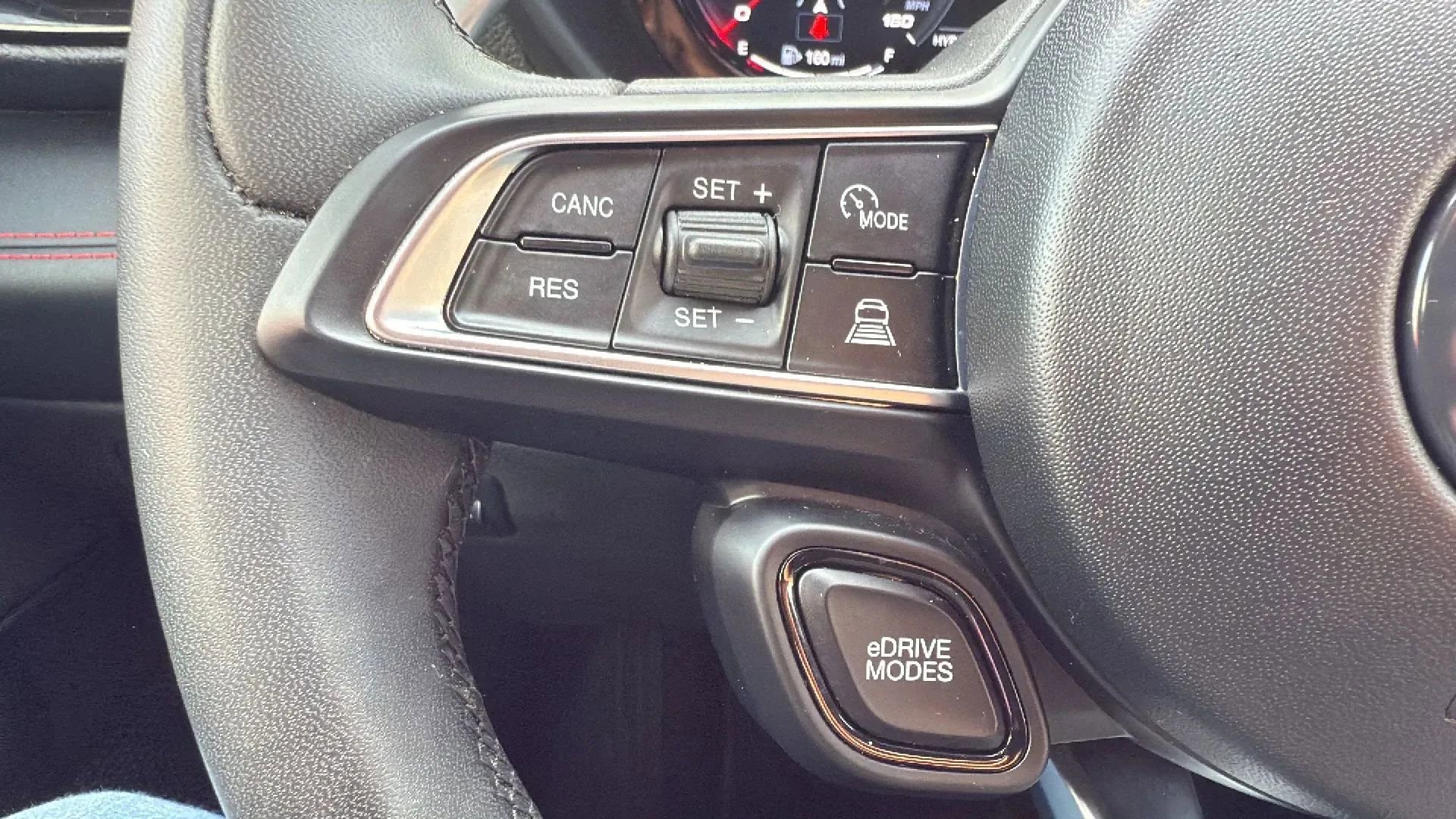 Used 2024 Dodge Hornet R/T image 12