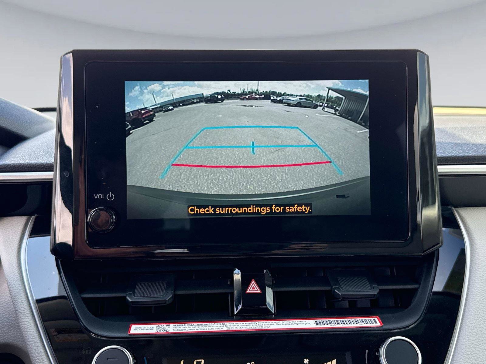 Used 2025 Toyota Corolla Cross LE image 22