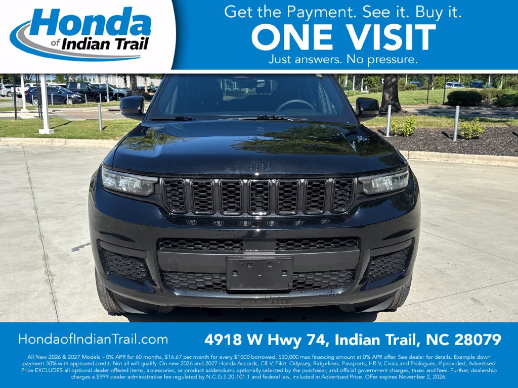 Used 2025 Jeep Grand Cherokee L Altitude AWD/4WD image 2
